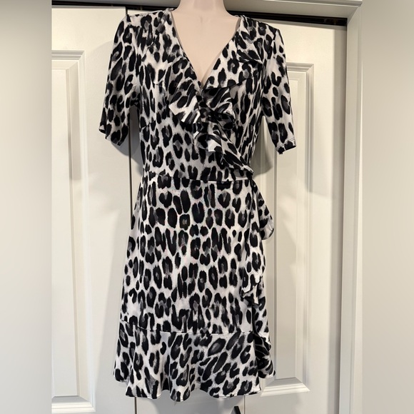 The Limited Dresses & Skirts - The Limited animal print wrap dress XS ruffle